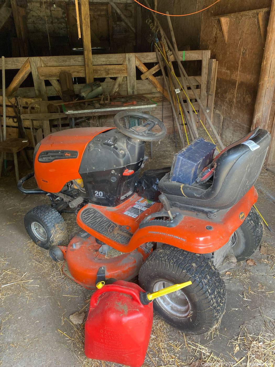 Ariens Hydrostatic Riding Lawn Mower 42