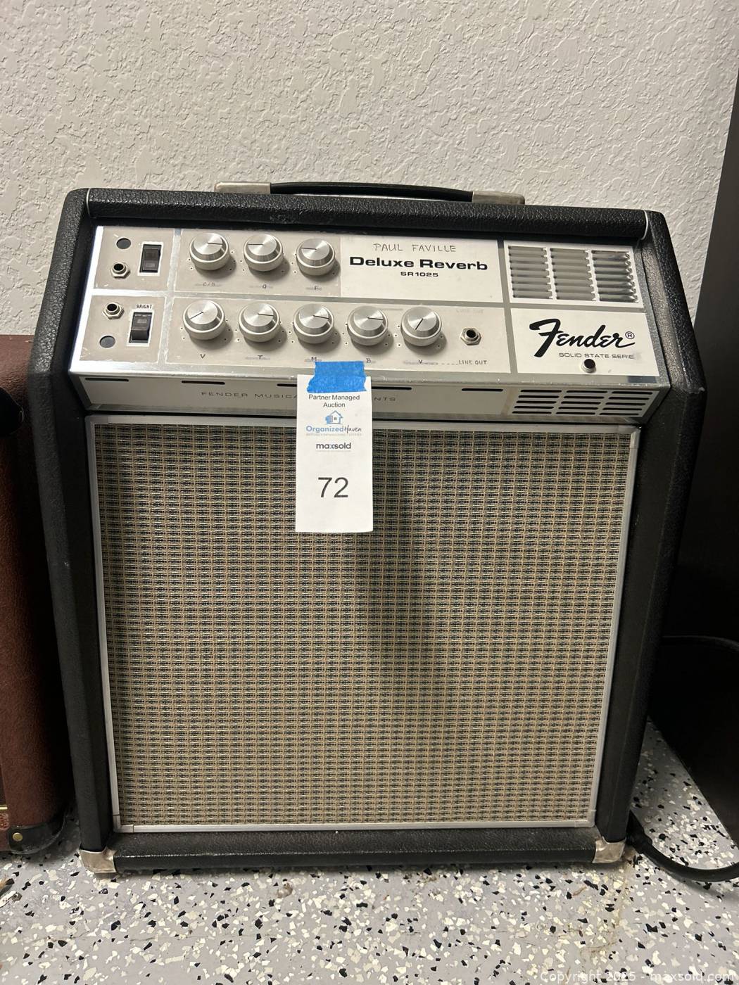 Fender Deluxe Reverb Solid State guitar combo amplifier | Maxsold