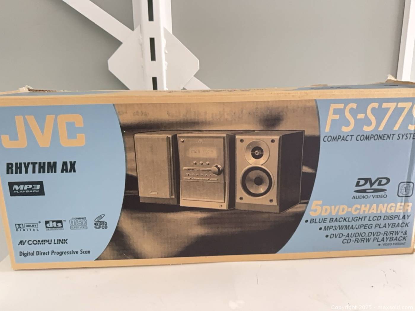 JVC FS-S77S 5-disc compact component system | Maxsold