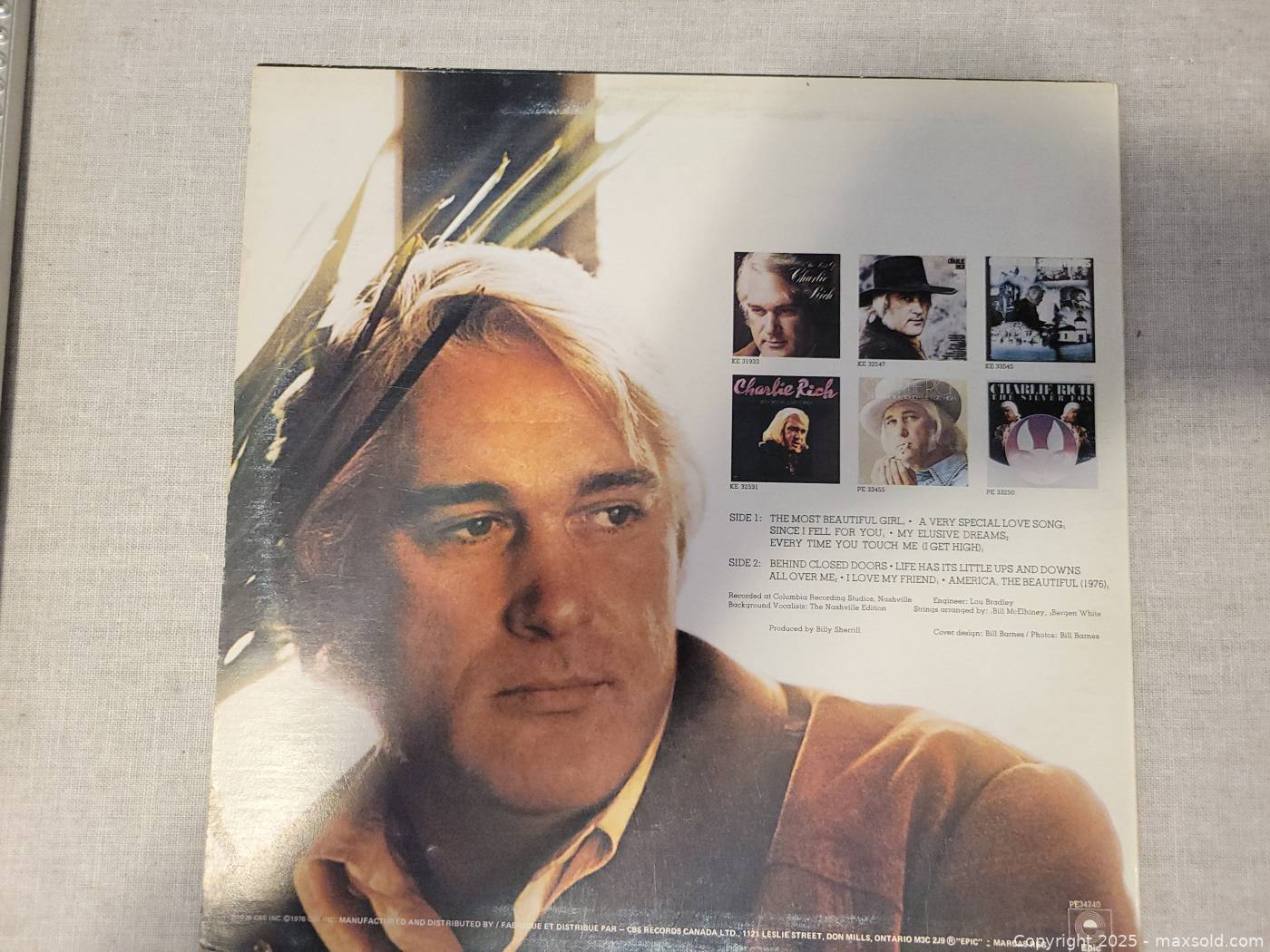 Charlie Rich Greatest Hits vinyl LP | Maxsold