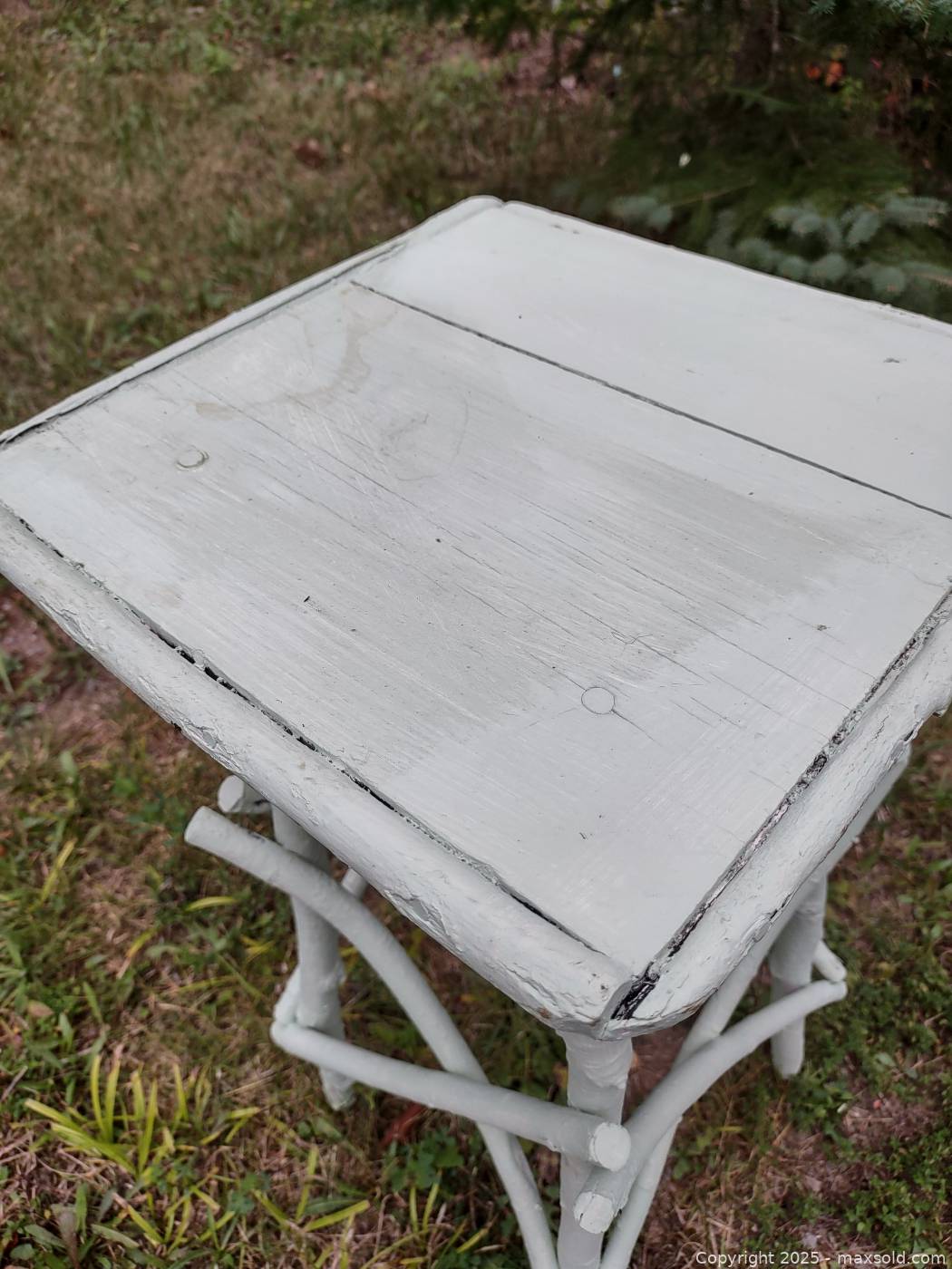 Vintage Painted Twig Table | Maxsold