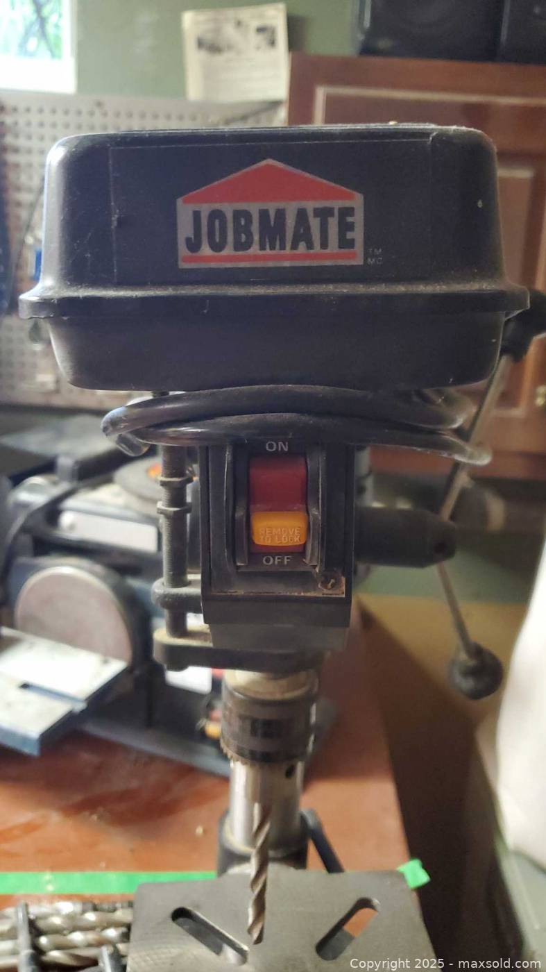 Jobmate 5-speed benchtop drill press | Maxsold