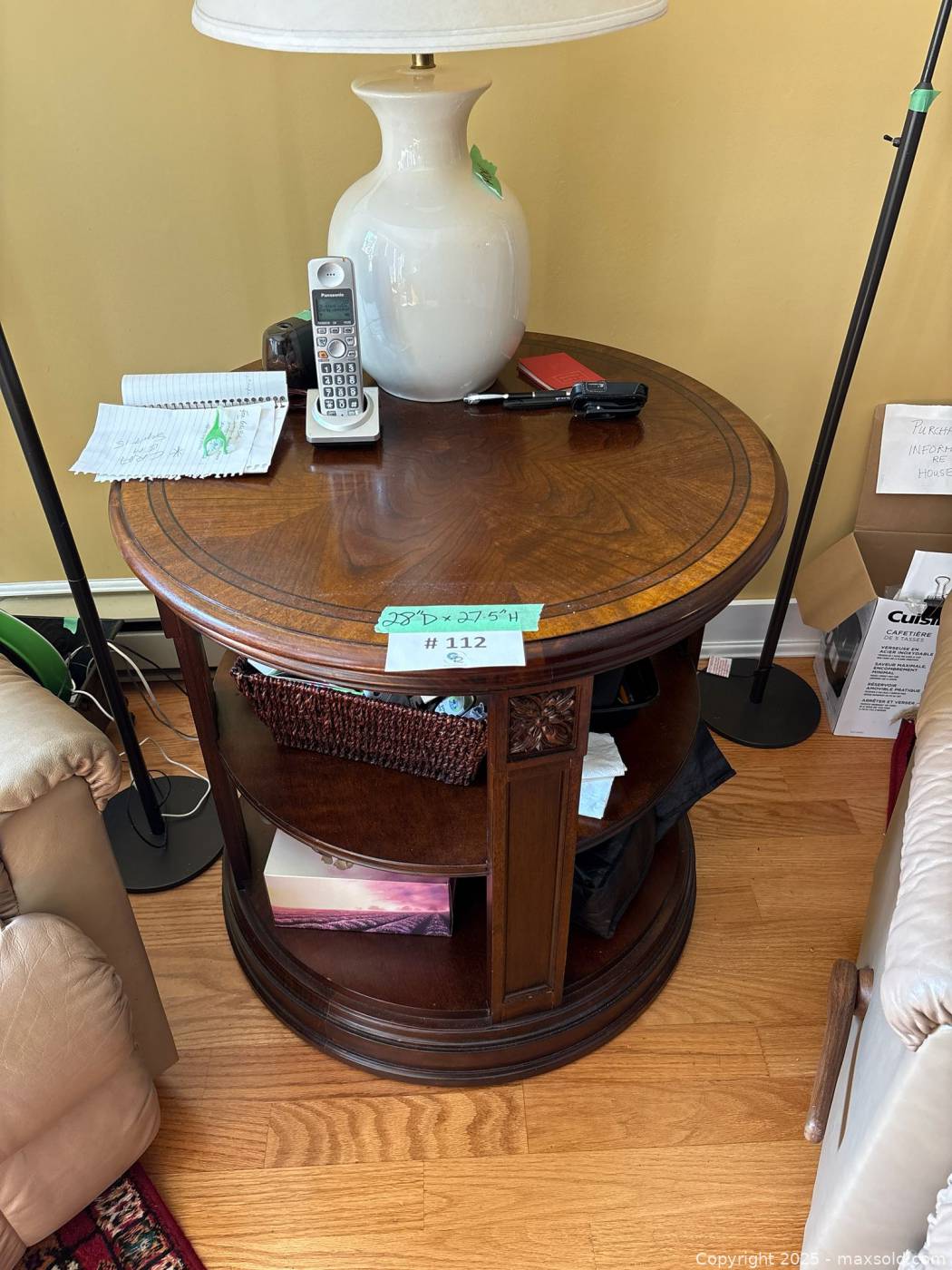 Ethan Allen round library table | Maxsold