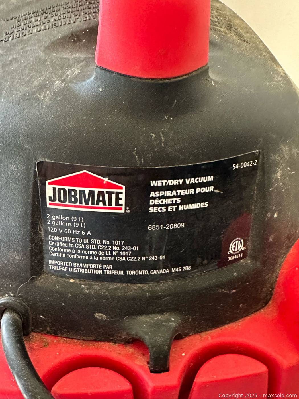 Jobmate 2 Gallon Wet/Dry Vacuum | Maxsold