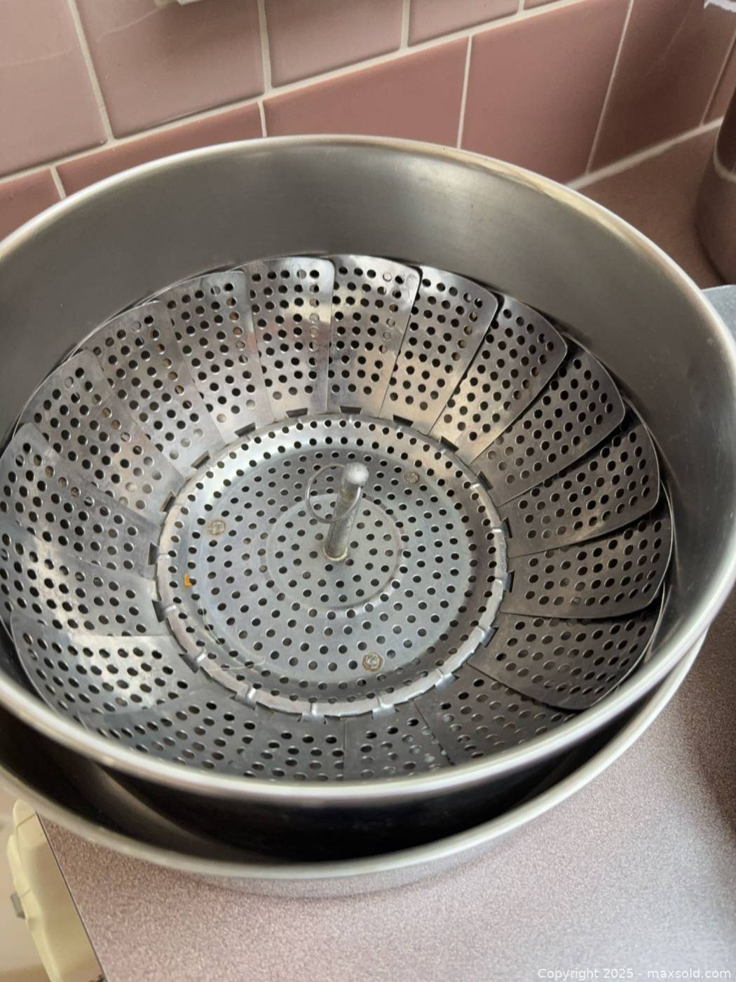 Rena Ware and Farberware stainless cookware | Maxsold