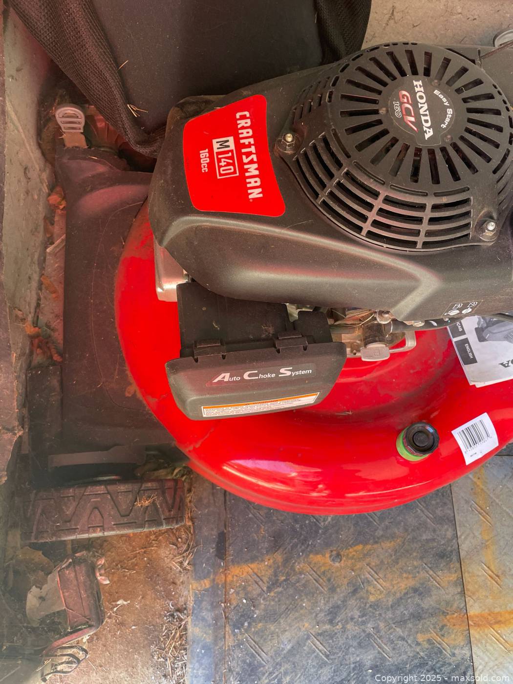 Craftsman gas lawn mower Honda GCV160 | Maxsold