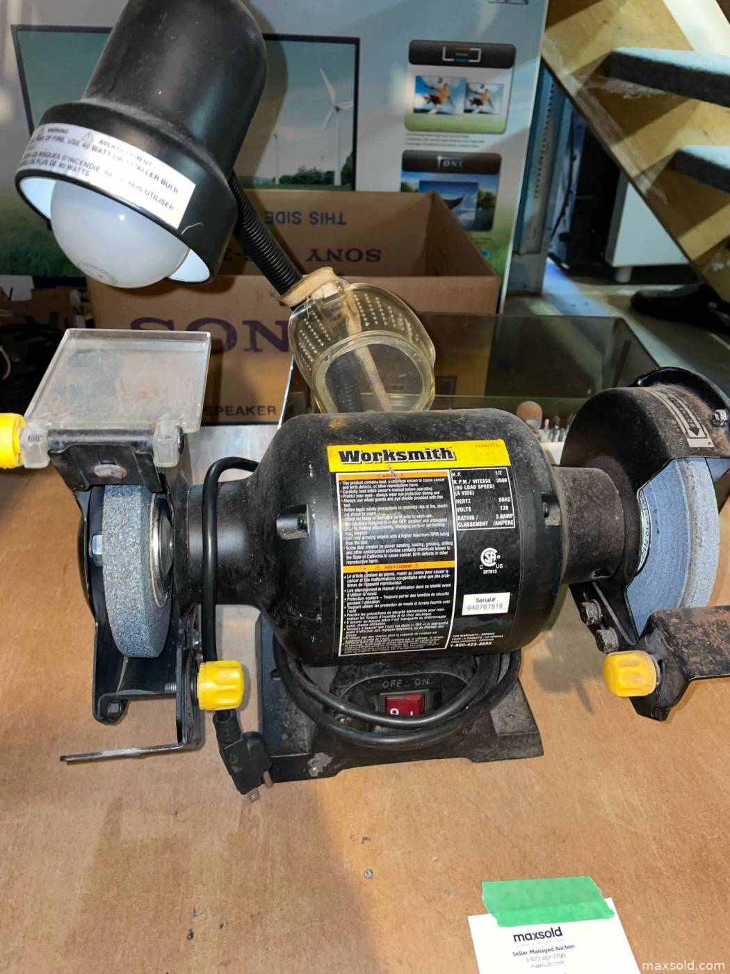 Worksmith bench grinder with work light | Maxsold