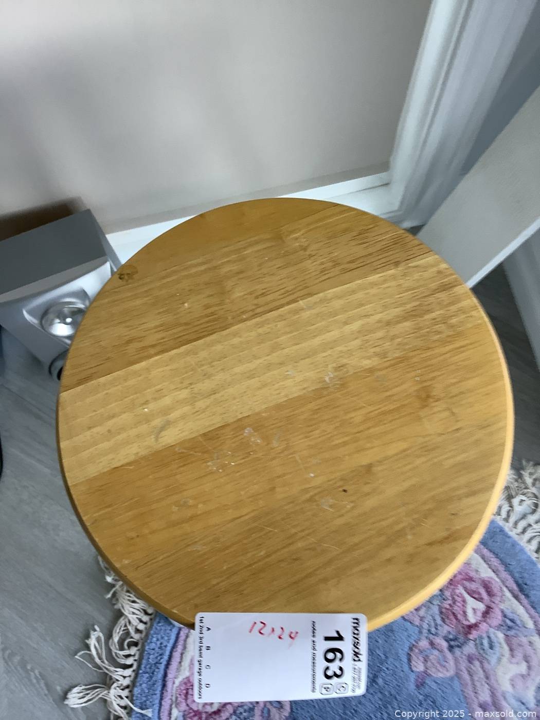12 Inch Deep Stool Wood stool 12x24 | Maxsold