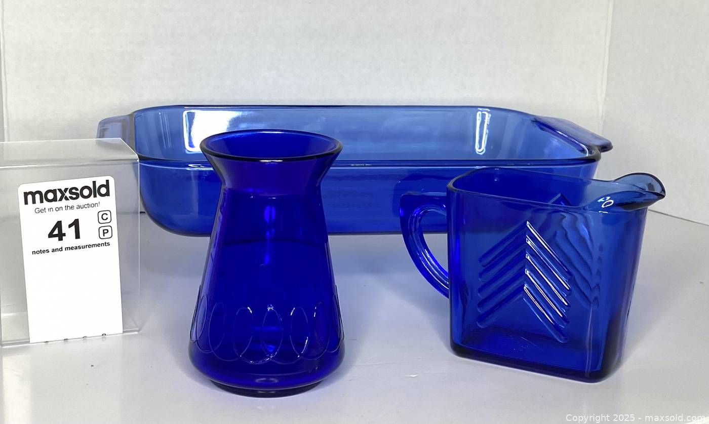 Pyrex cobalt blue baking dish, Hazel Atlas creamer, small cobalt blue ...