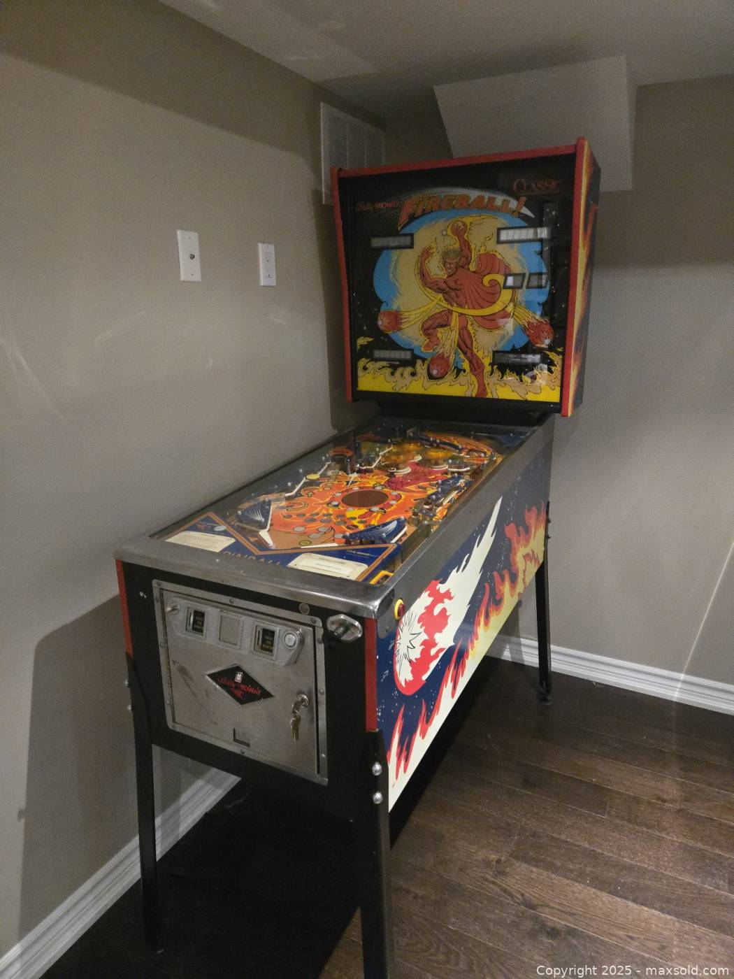 Bally Midway Fireball Classic Pinball Machine | Maxsold