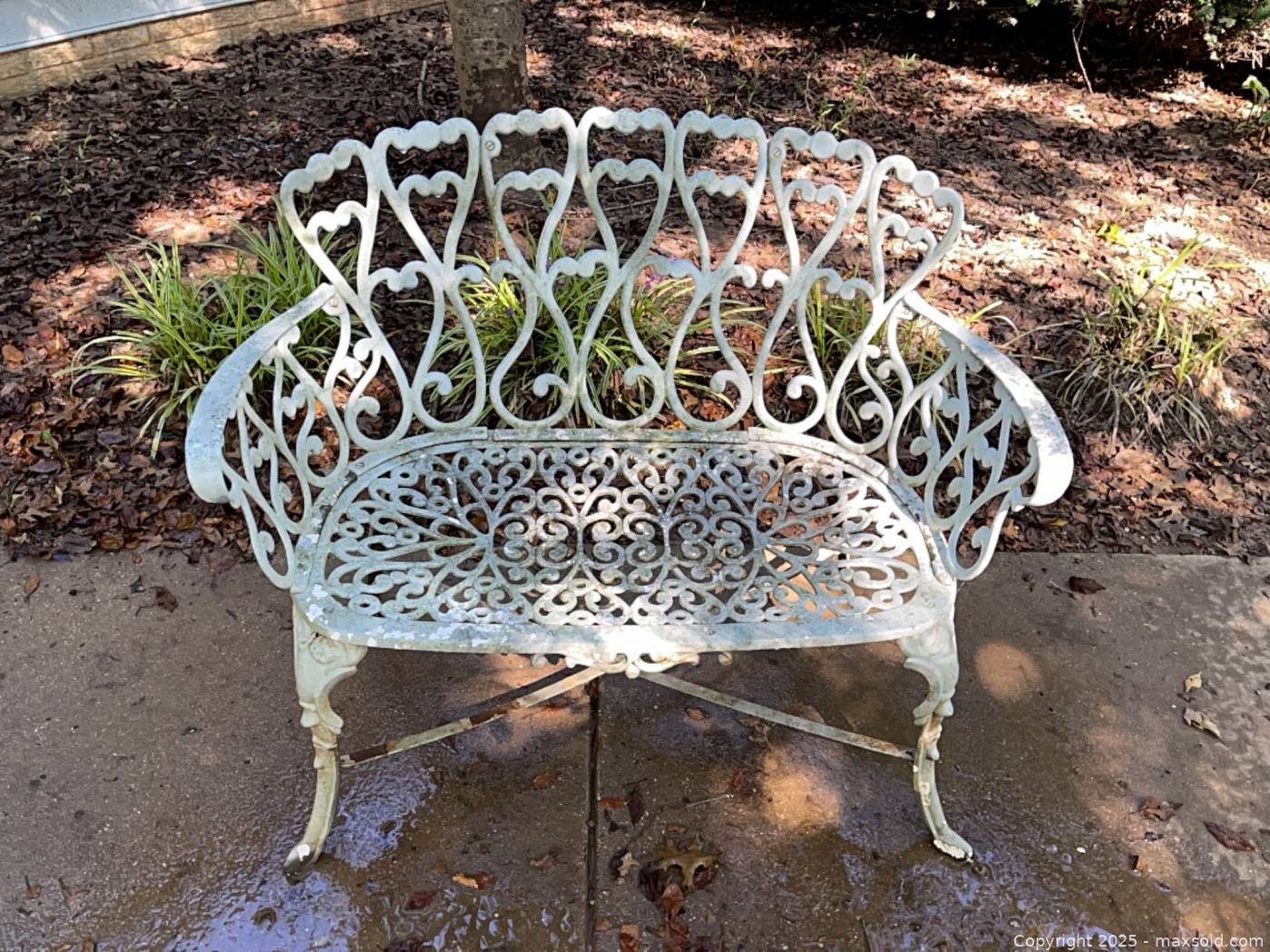 Outdoor metal bench and two-piece gate | Maxsold