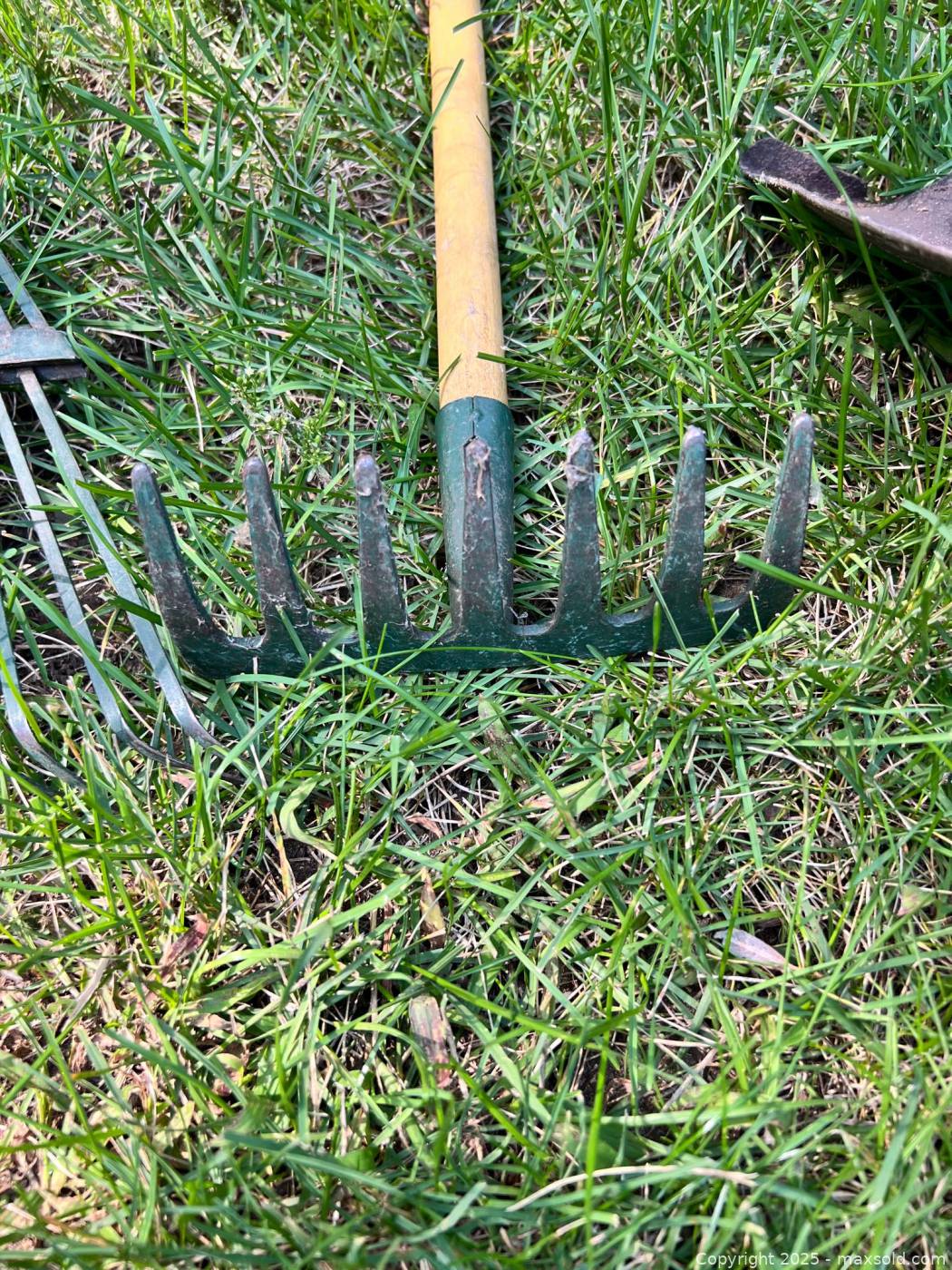 Op2 Rakes 2 Shovels And 2 Rakes | Maxsold