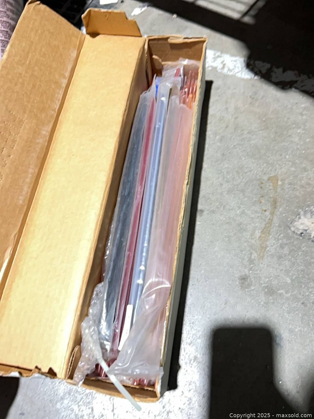Bullseye assorted glass rods | Maxsold