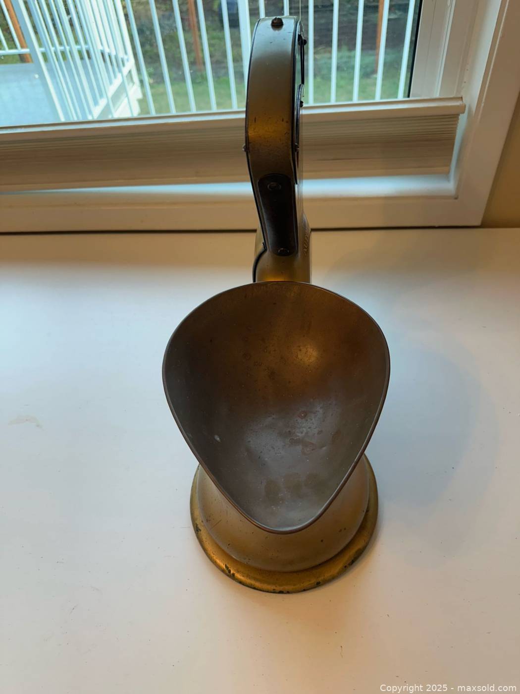 Antique W&T Avery Springless Balance Scale | Maxsold