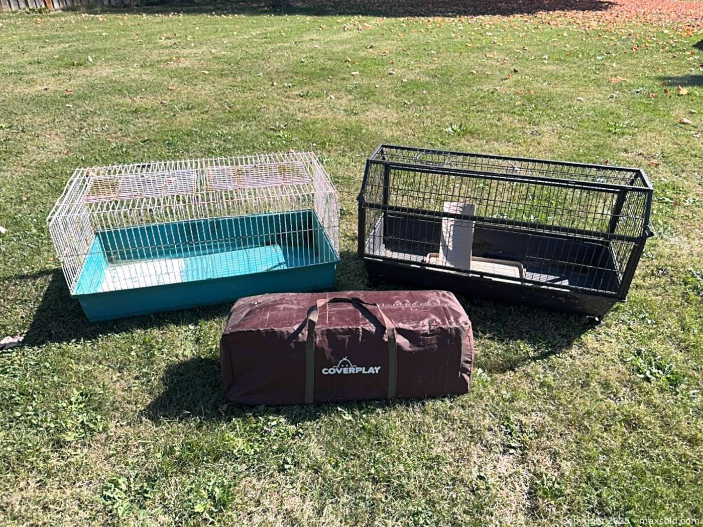 Small Animal Cages And Coverplay Bag | Maxsold