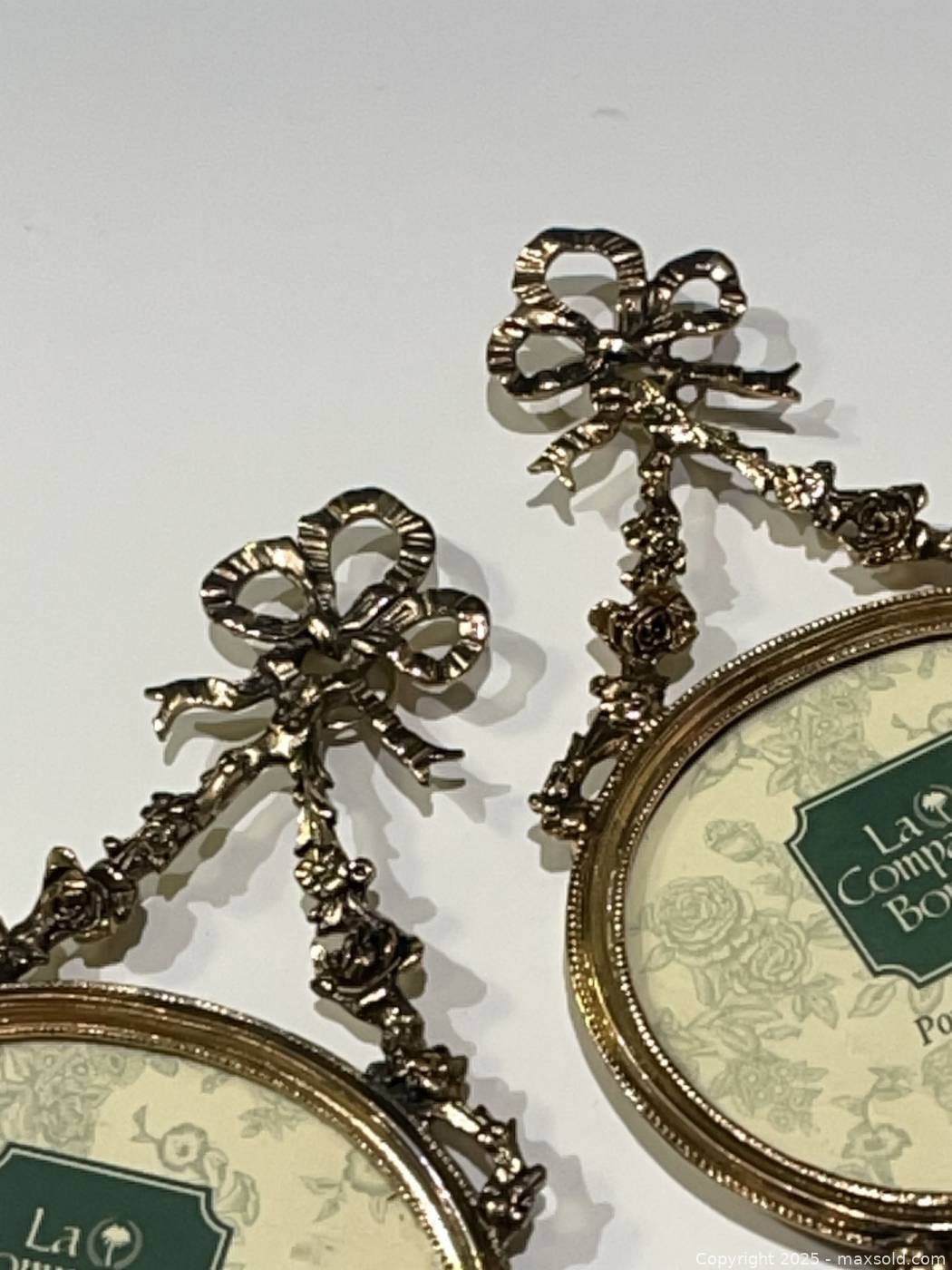 Ordinary Photo Frame 3 ornate vintage oval wall photo frames | Maxsold