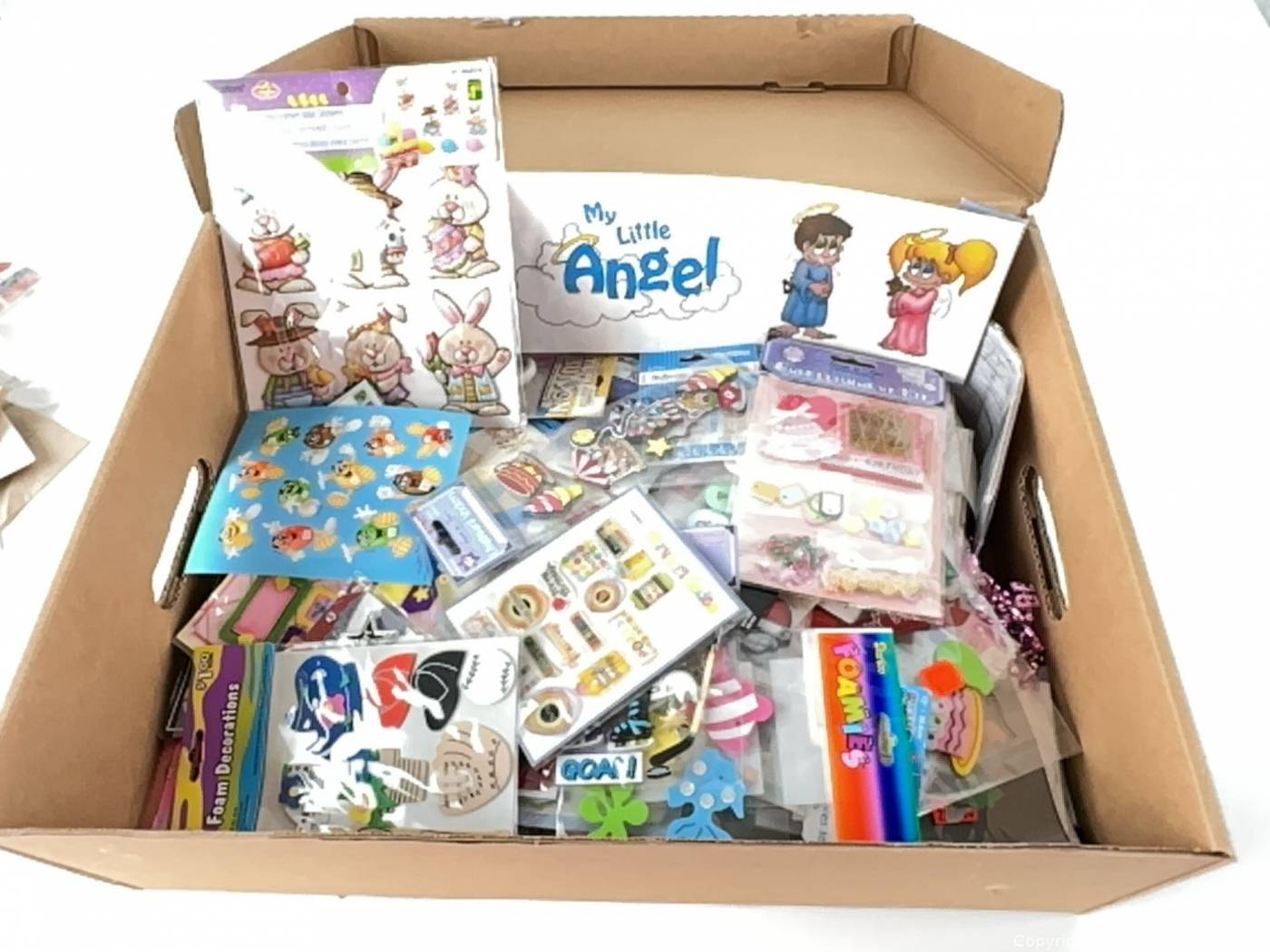 100+ craft stickers, foam shapes, embellishments | Maxsold
