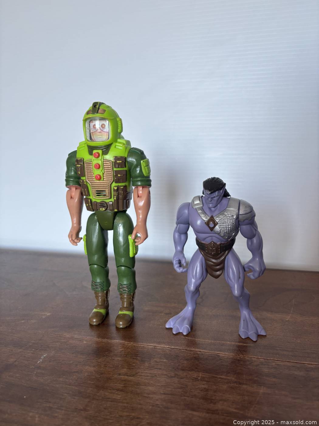 1992 Video Command Lizard & 1995 Power Wing Goliath action figures ...