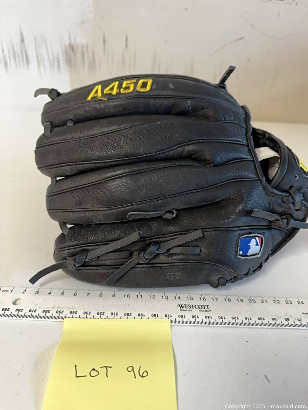 Gant De Baseball Wilson A450 A0450 TZS12 12 Pouces - Droitier, Cuir, Taille 12
