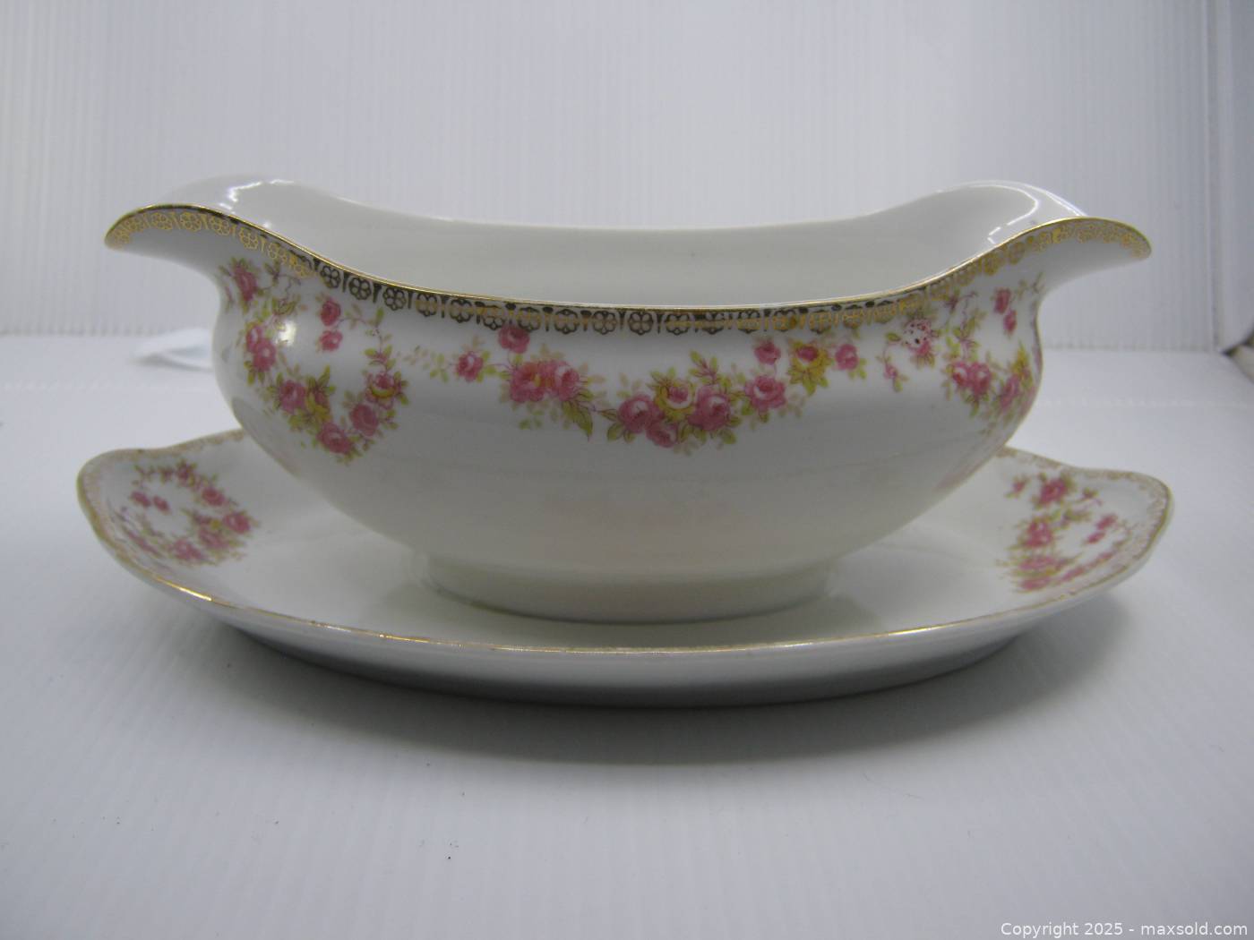 GRAVY BOAT W/TRAY - CORPORATION - View #11
