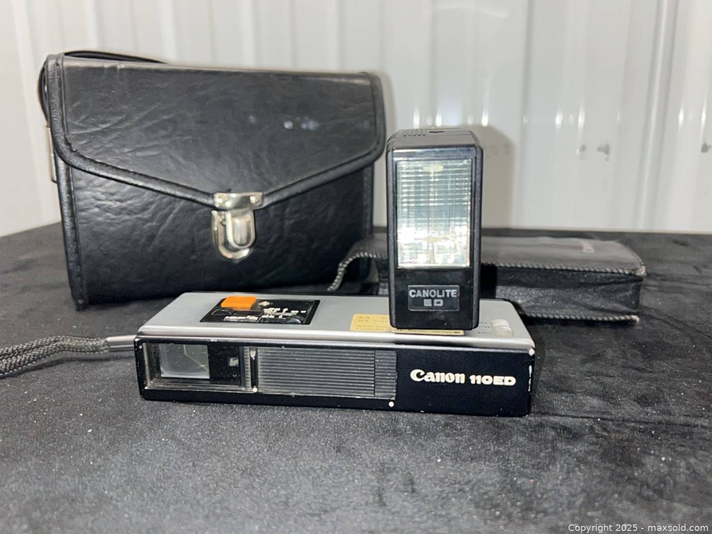 Canon Canolite D Blitz (Gebraucht) in Hünenberg für CHF 12 - mit