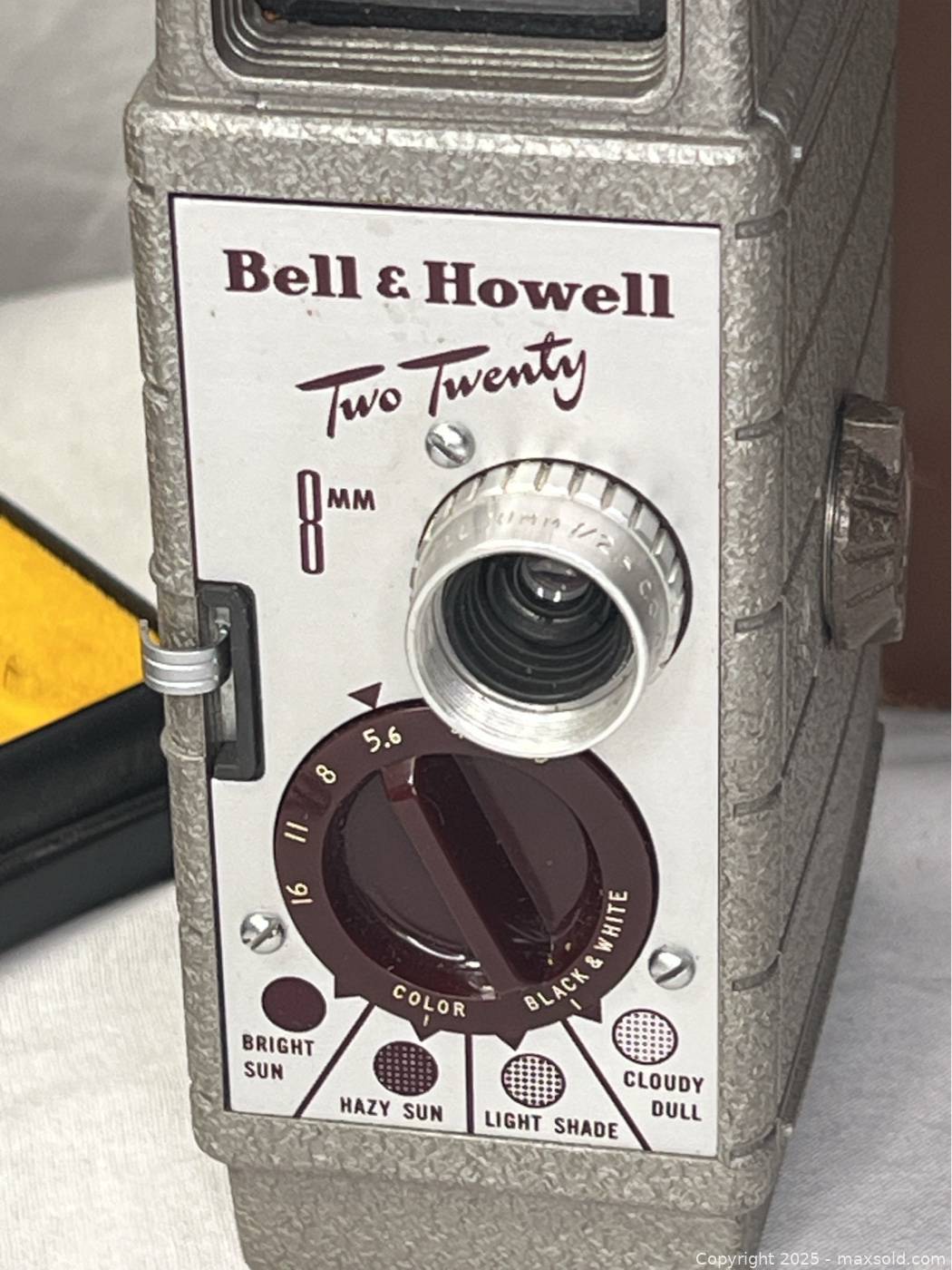 Bell & Howell Two Twenty 8mm Camera, Case, Vivitar 600 Camera Kit | Maxsold