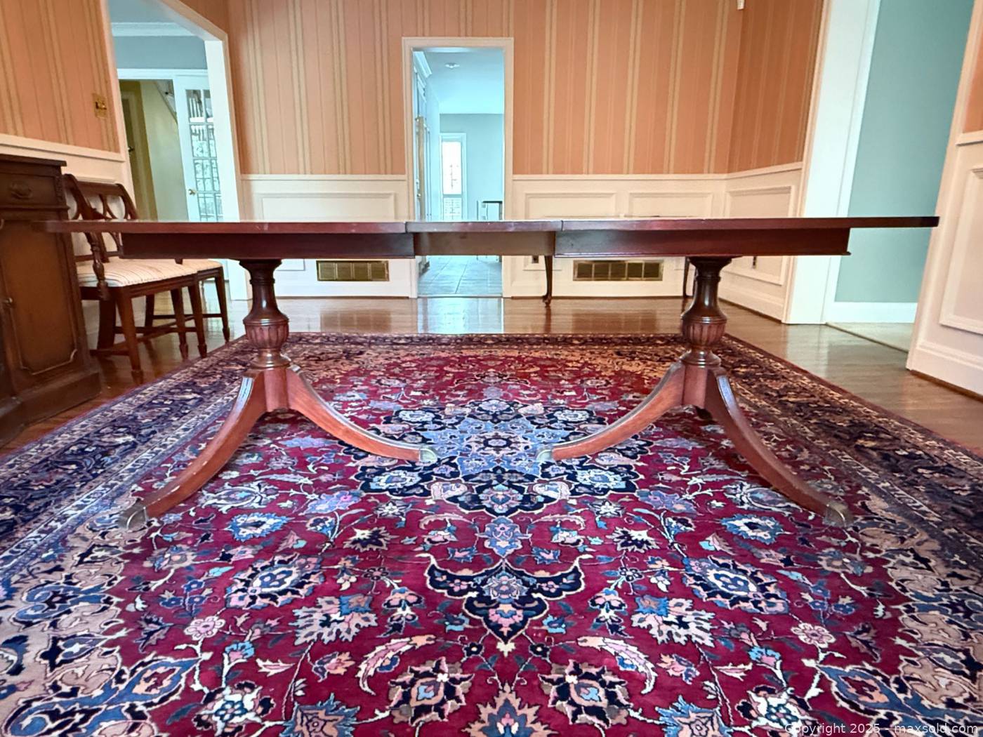 Mahogany twin pedestal dining table with leaf | Maxsold