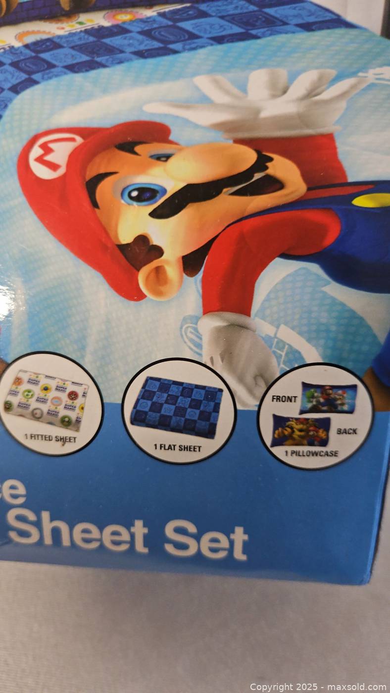 Super Mario microfiber 3-piece twin sheet set | Maxsold