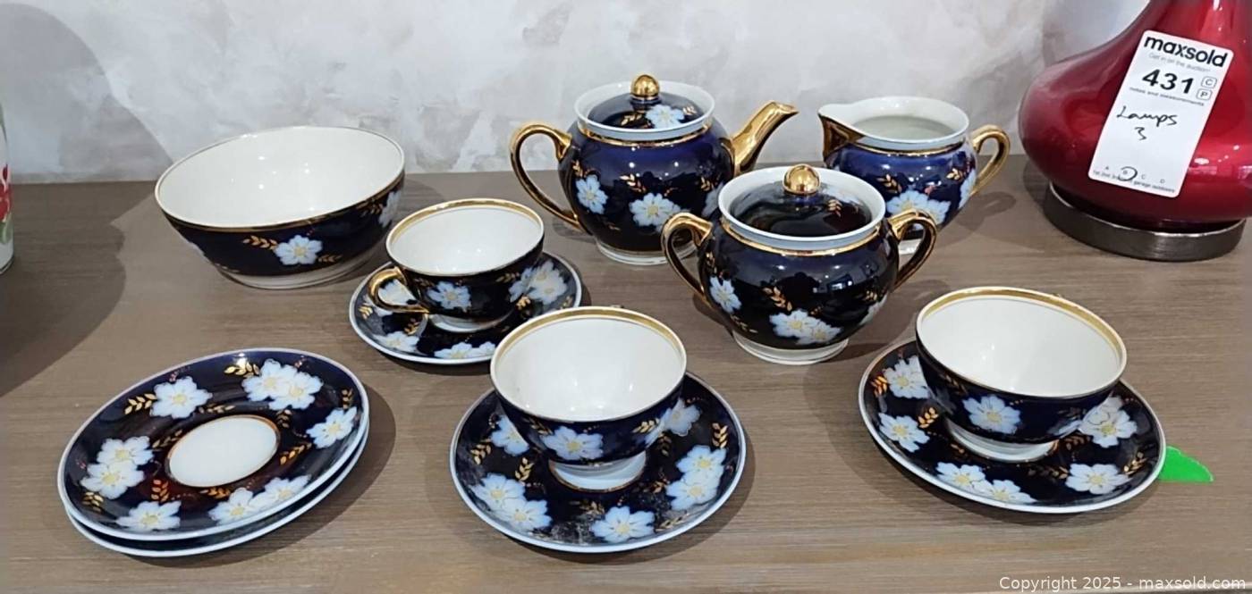 dovbysh-cobalt-blue-porcelain-tea-set-maxsold