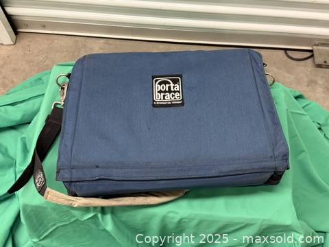 Porta Brace 17インチ用モニターバッグ MO-LH1700 Porta Brace 17インチ用モニターバッグ MO-LH1700