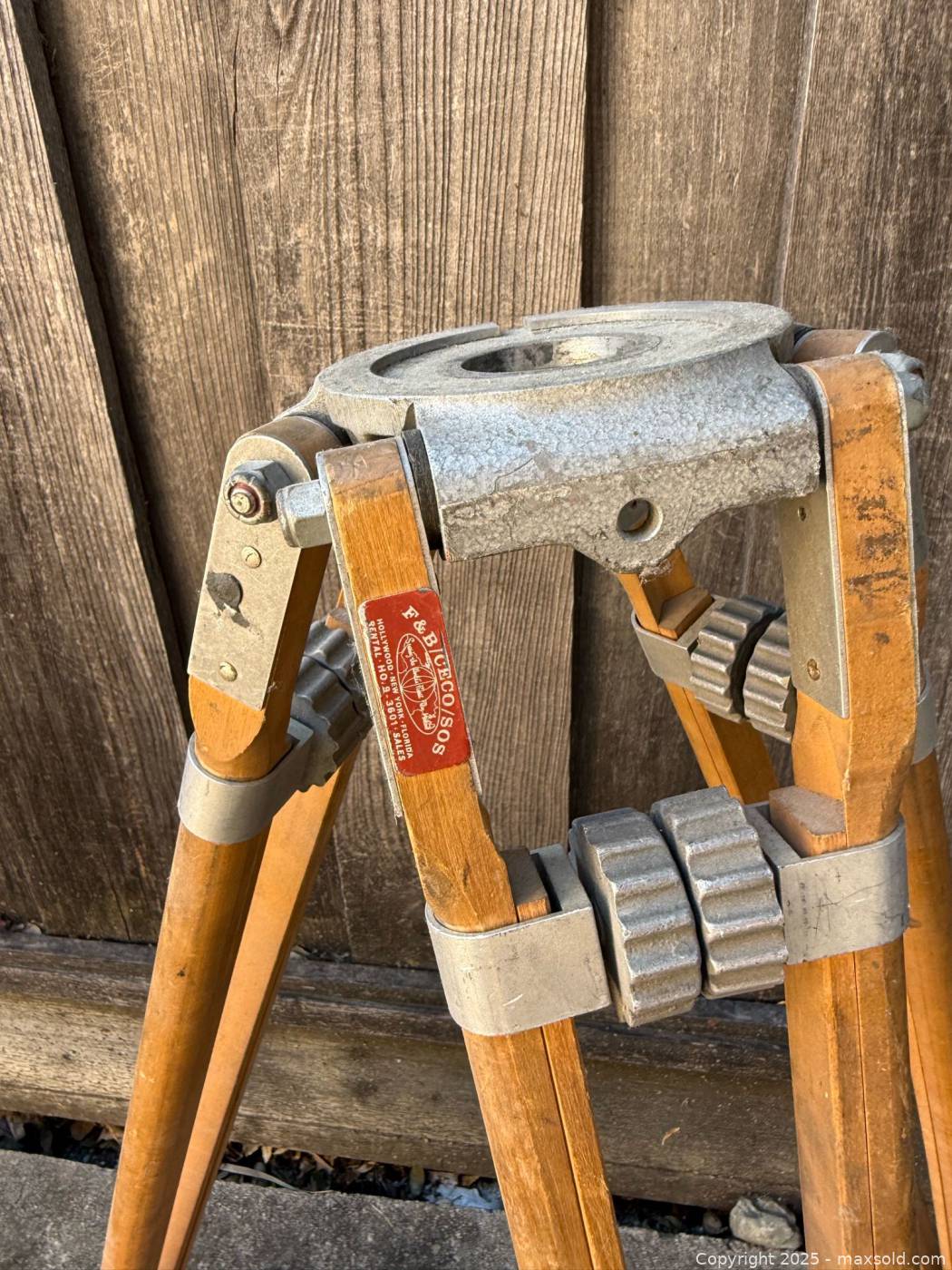 F&B CECO Hollywood Wooden Camera Tripod | Maxsold