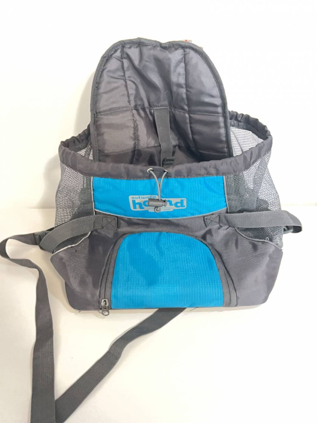 Outward Hound small dog backpack carrier | Maxsold