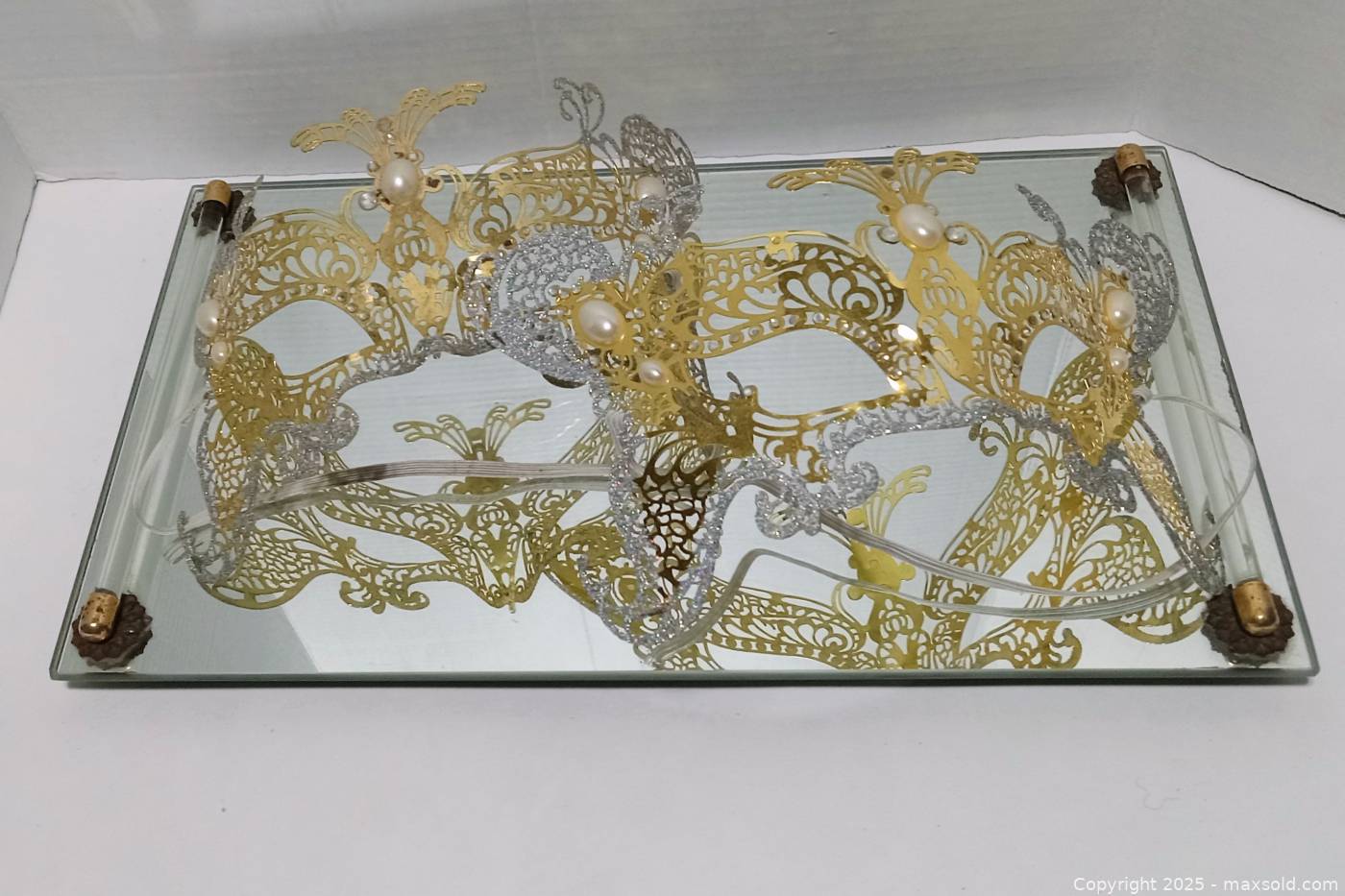 Mirrored dresser vanity tray and 2