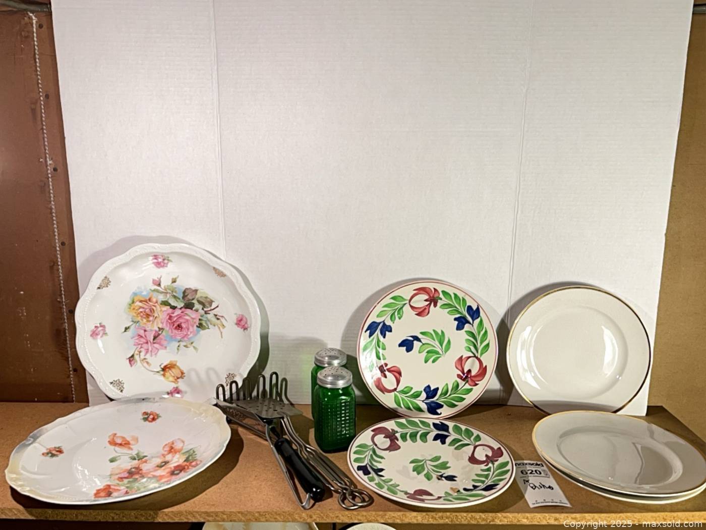 Assorted plates, shakers & serving utensils | Maxsold