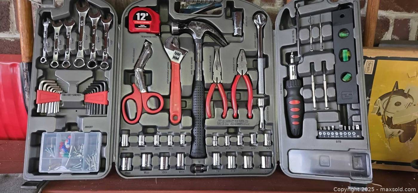 Tools Tools Hand & Power Tools: Craftsman Circular Saw, Tool Kit, Shop Vac, Bench ...