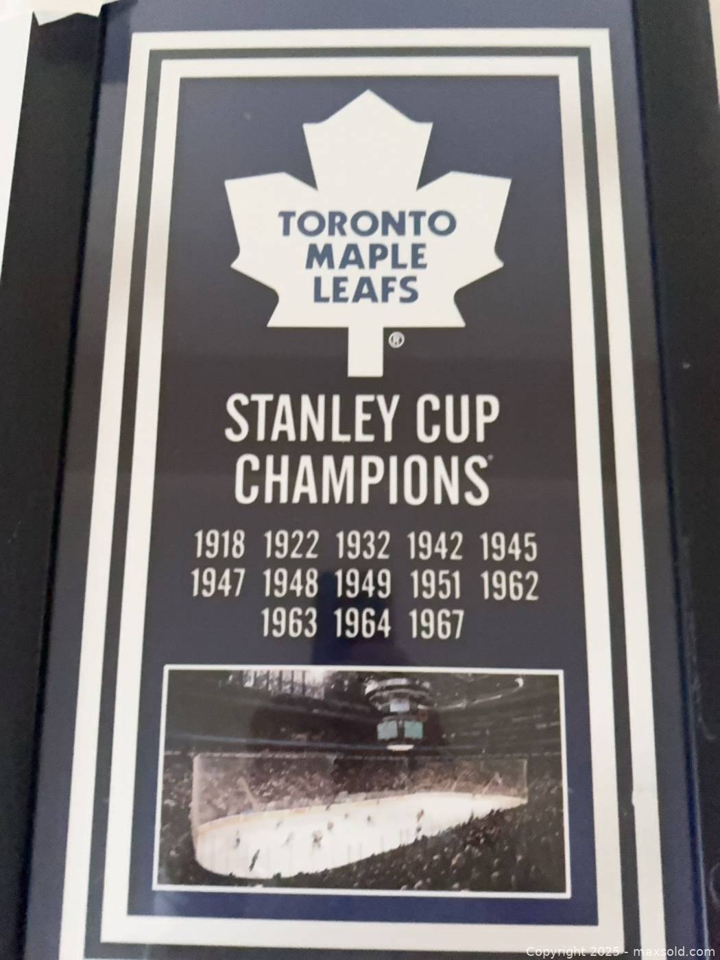 Framed Toronto Maple Leafs Stanley Cup Champions Banner | Maxsold