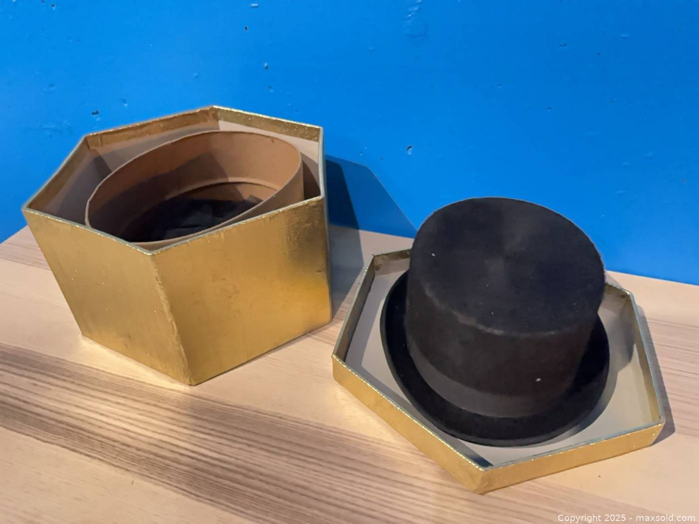 Vintage black riding top hat with box | Maxsold