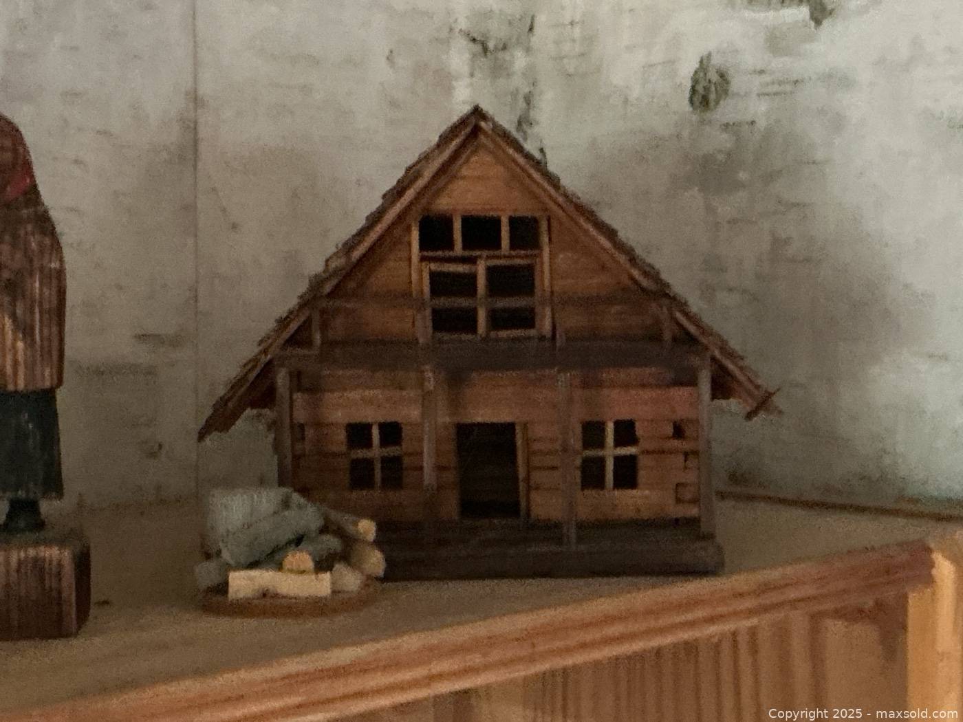 Handmade Buildings Handmade wood figures, miniature house, birch bark box, woven basket ...