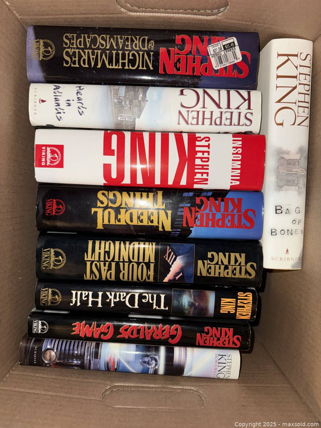Box of Stephen King hardcover books | Maxsold