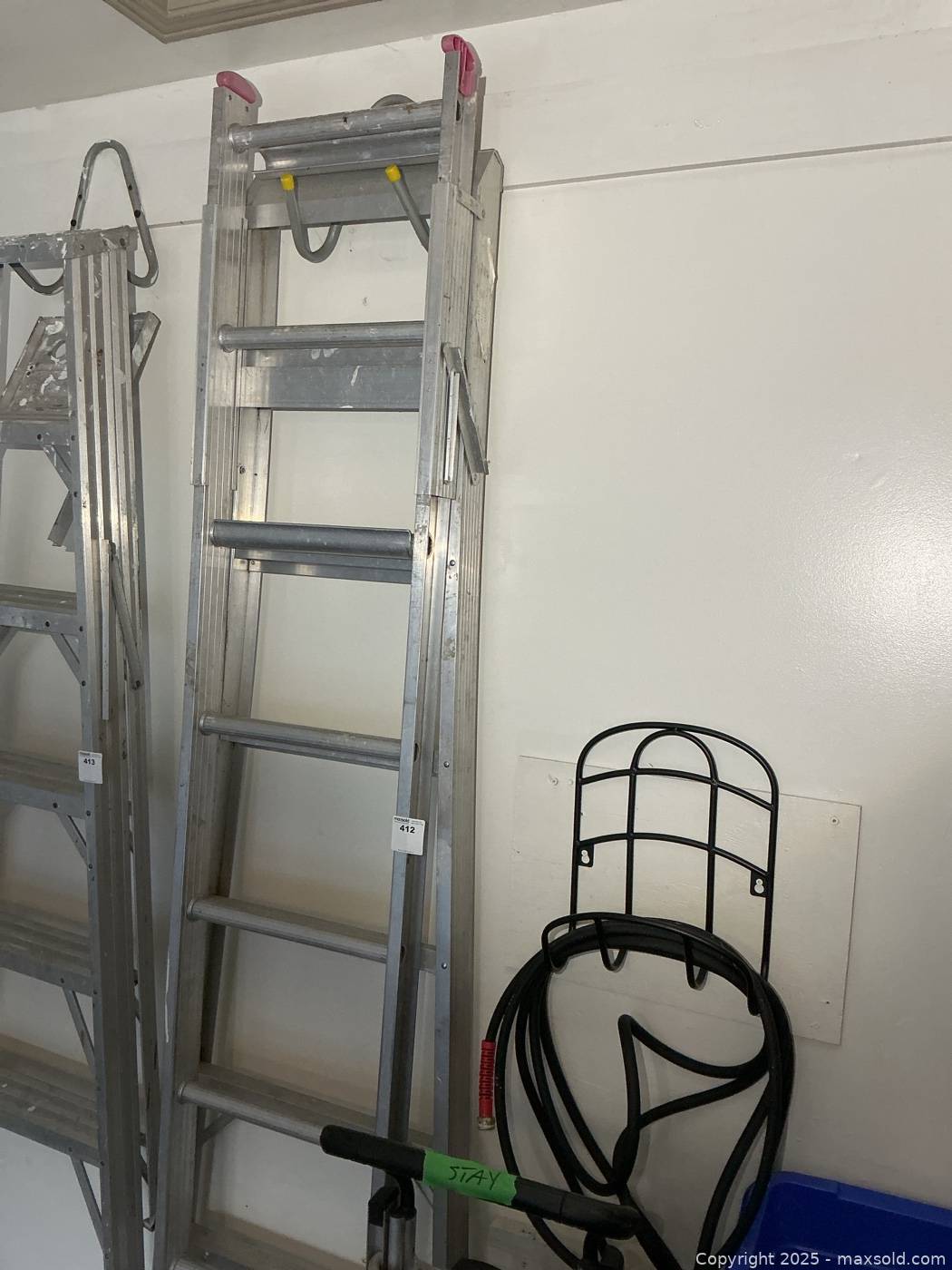 Re Ladder Adjustable aluminum multi-position ladder | Maxsold