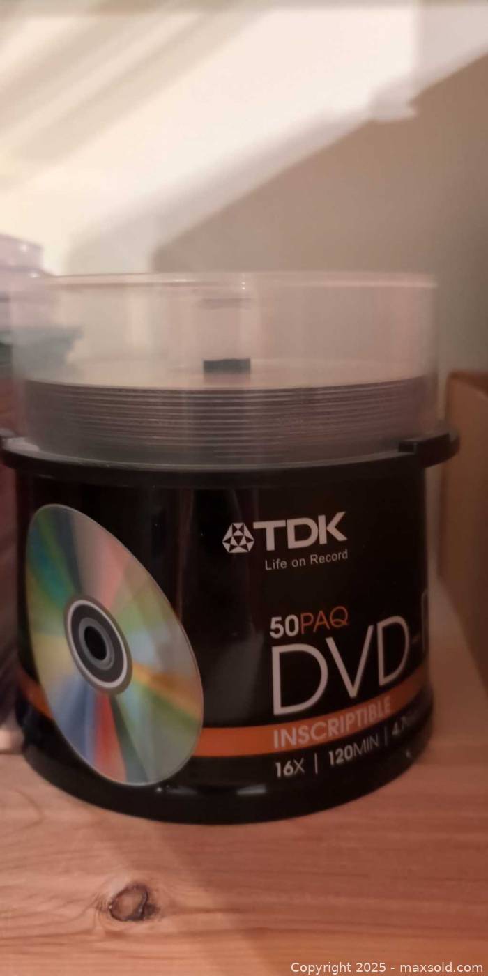 Blank CD-R & DVD-R spindles, jewel cases | Maxsold