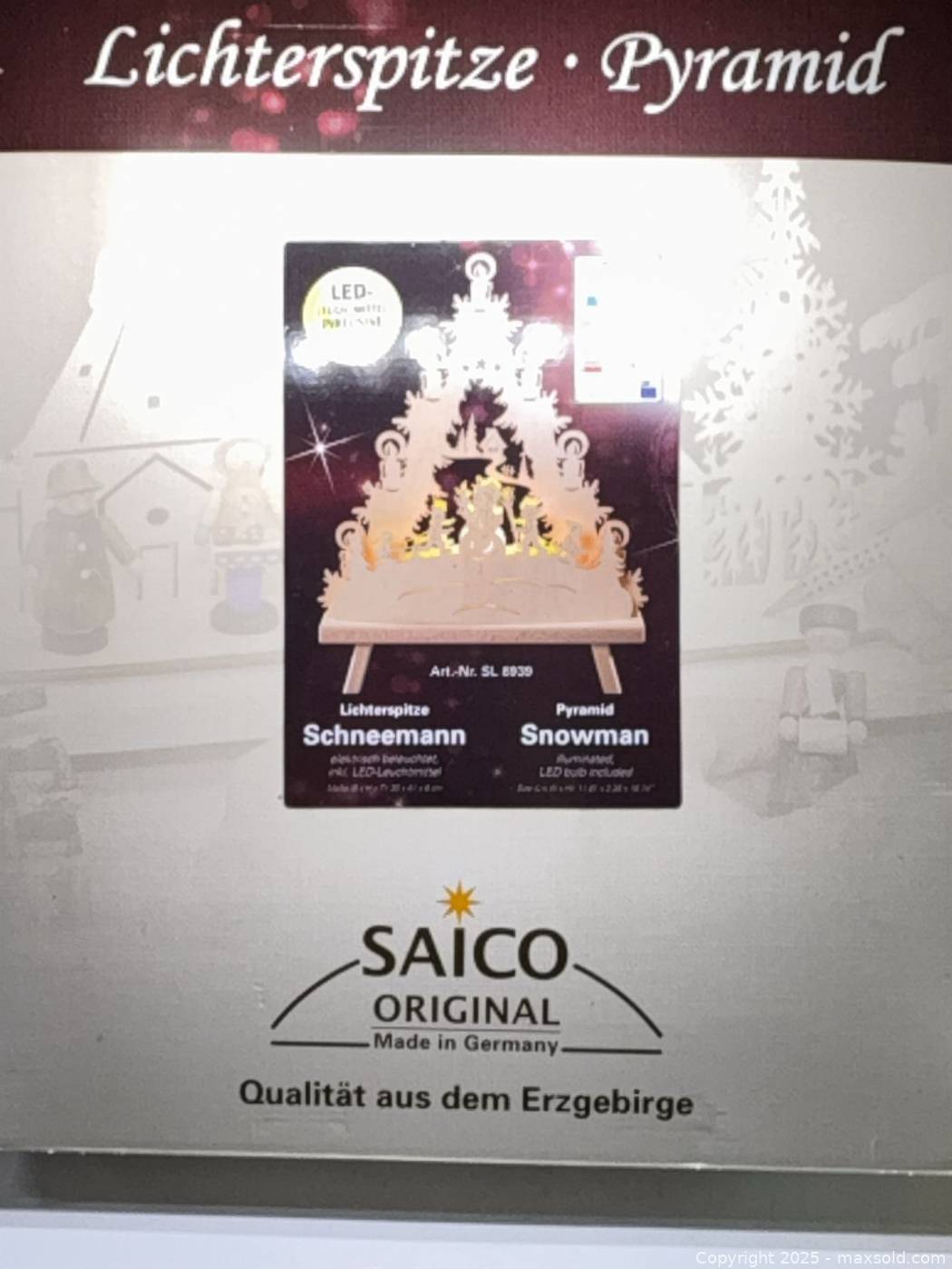Saico Snowman LED Wooden Pyramid | Maxsold