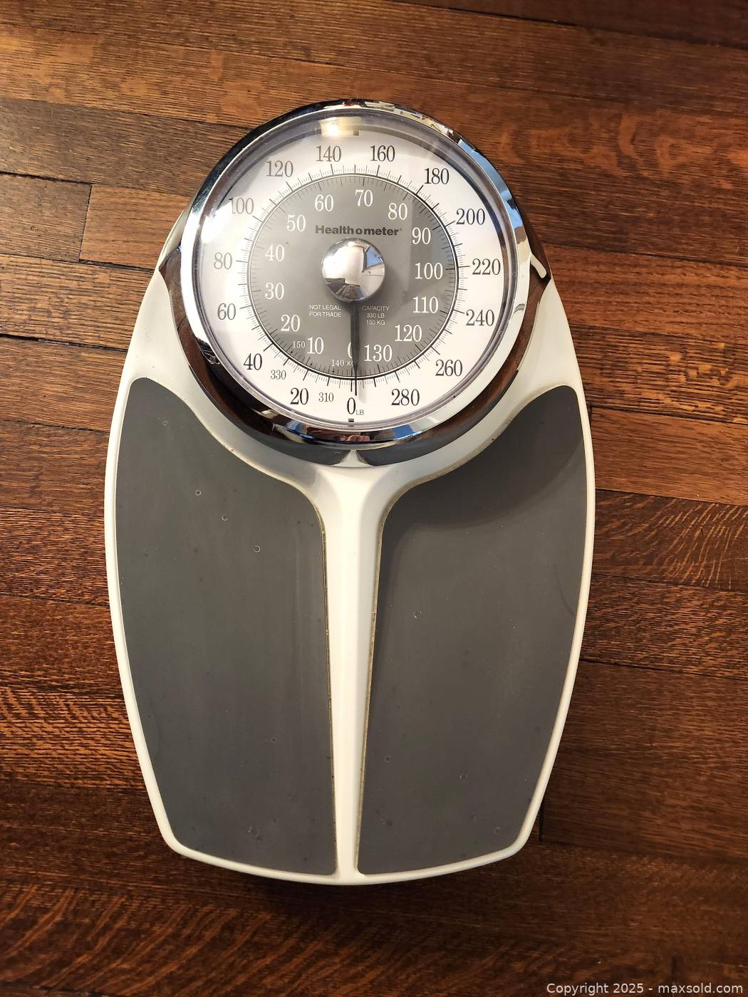 Healthometer mechanical bathroom scale | Maxsold