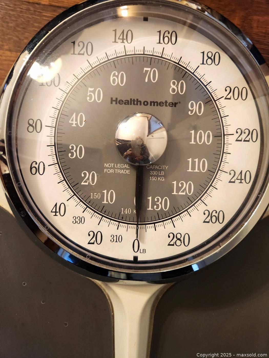 Healthometer mechanical bathroom scale | Maxsold