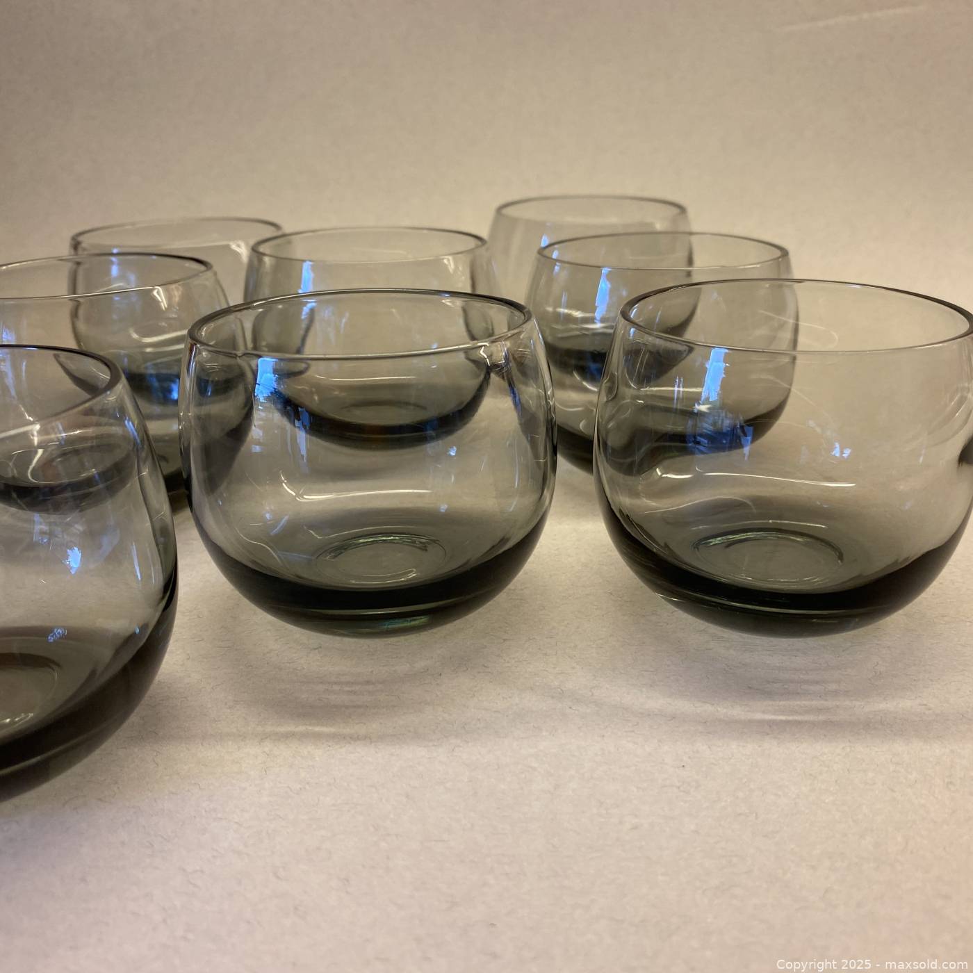 Set of 8 smoky grey roly poly scotch glasses | Maxsold