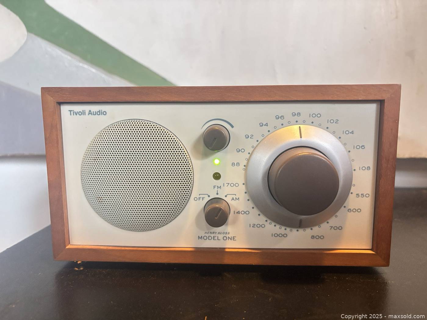 Tivoli Audio Model One Henry Kloss Radio (Gebraucht) in Luzern für CHF