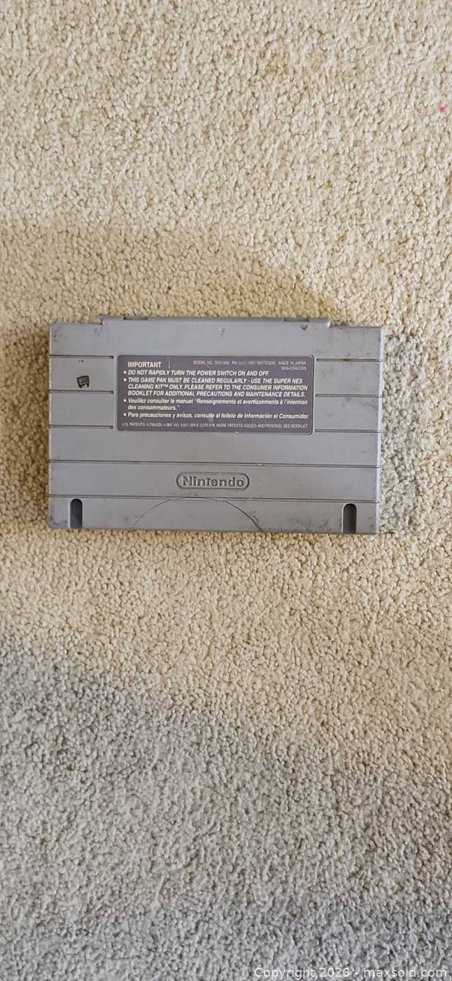 Street Fighter II SNES Game Cartridge | Maxsold