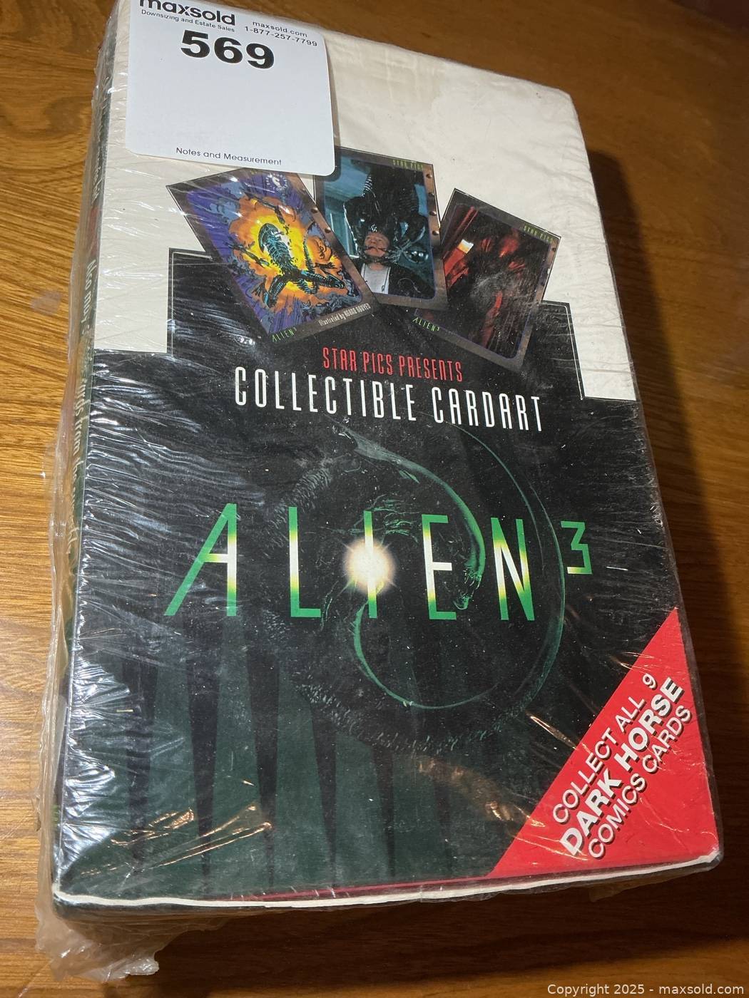 Alien 3 trading card sealed box | Maxsold