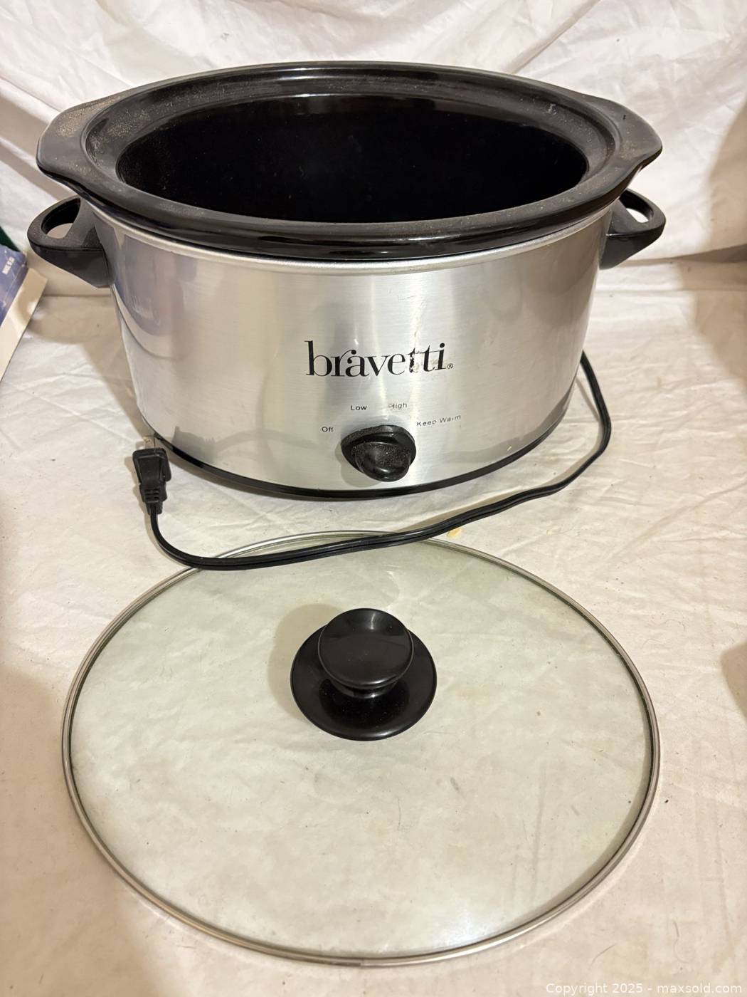 Bravetti slow cooker, stainless pasta roller, cutter, crank, clamp ...