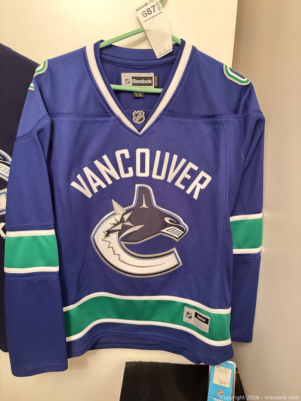 Vancouver Canucks Reebok Jersey & Tee | Maxsold